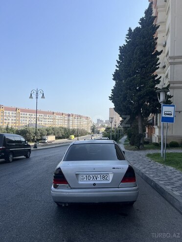 Mercedes C 250 1996, 522,000 km - 2.5 l - Bakı
