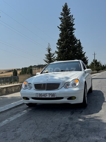 Mercedes C 240 2003, 250,636 km - 2.6 l - Şamaxı