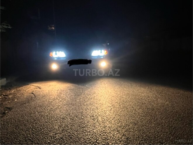 BMW 325 2001, 398,000 km - 2.5 l - Xırdalan