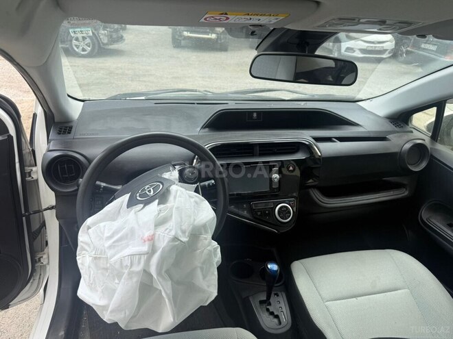 Toyota Aqua 2019, 124,000 km - 1.5 л - Bakı