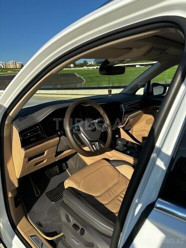 Volkswagen Touareg 2019, 123,000 km - 3.0 л - Bakı