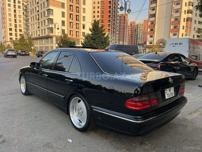 Mercedes E 320 2000, 270,000 km - 3.2 л - Bakı