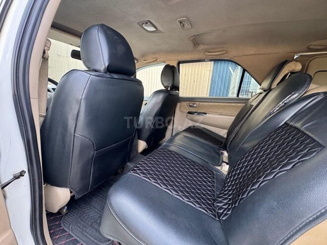 Toyota Fortuner 2012, 180,000 km - 2.7 l - Bakı