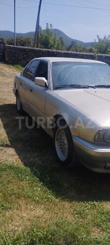 BMW 525 1988, 958,404 km - 2.5 l - Balakən
