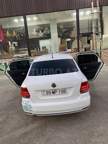 Volkswagen Polo 2018, 170,000 km - 1.6 l - Bərdə