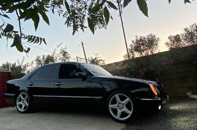Mercedes E 240 2000, 350,000 km - 2.6 l - Lənkəran