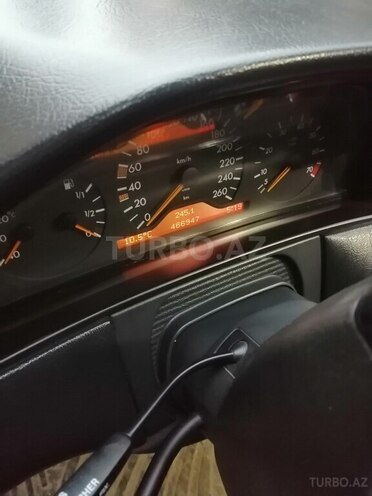 Mercedes E 200 2001, 750,754 km - 2.0 l - Ağdam