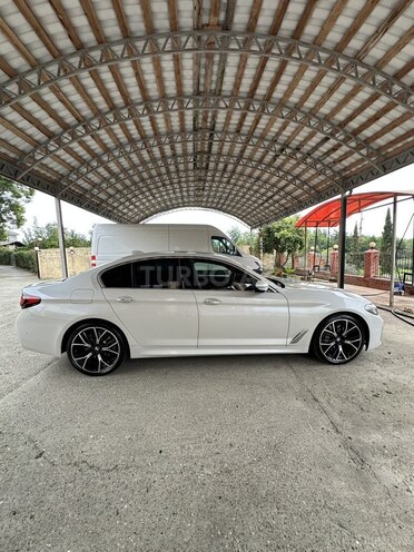 BMW 530 2017, 150,000 km - 2.0 l - Astara