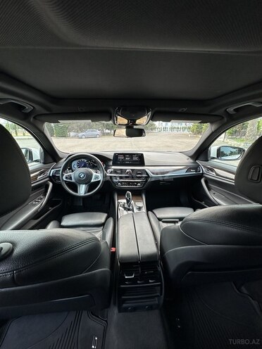 BMW 530 2017, 150,000 km - 2.0 l - Astara