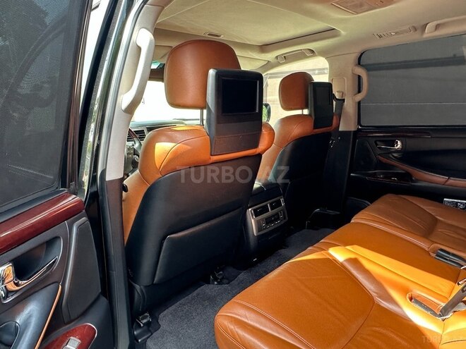 Lexus LX 570 2013, 300,000 km - 5.7 l - Bakı