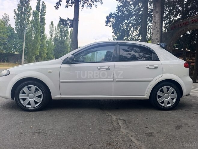 Chevrolet Lacetti 2008, 278,000 km - 1.4 l - Qax