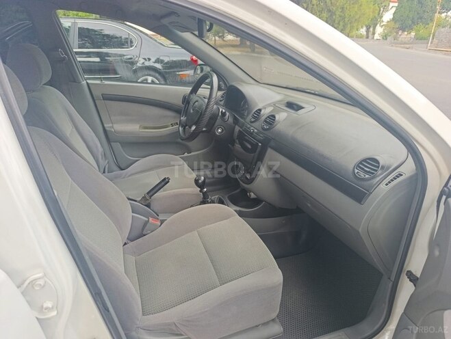 Chevrolet Lacetti 2008, 278,000 km - 1.4 l - Qax
