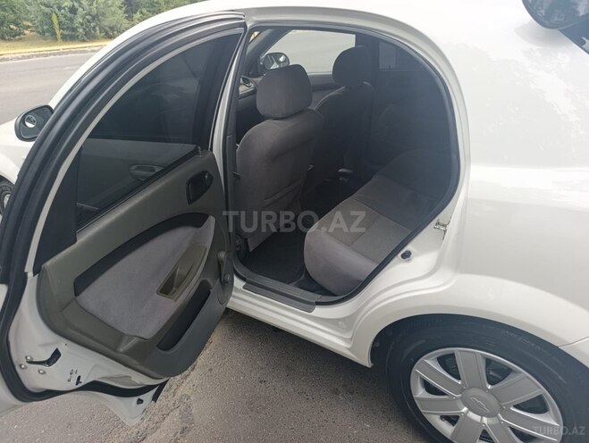Chevrolet Lacetti 2008, 278,000 km - 1.4 l - Qax