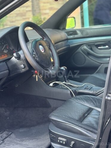 BMW 530 2001, 230,000 km - 3.0 l - Bakı