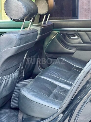 BMW 530 2001, 230,000 km - 3.0 l - Bakı