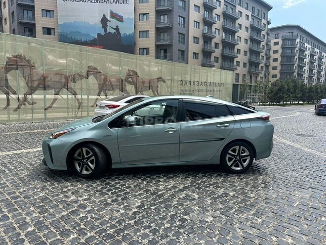 Toyota Prius 2018, 200,000 km - 1.8 l - Bakı