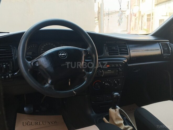 Opel Vectra 1997, 450,000 km - 1.6 l - Bakı