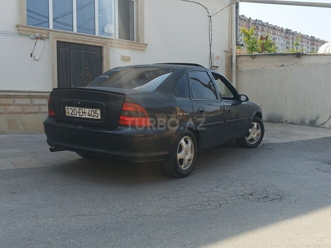 Opel Vectra 1997, 450,000 km - 1.6 l - Bakı