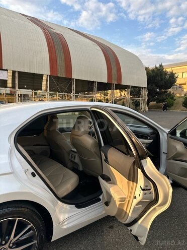 Toyota Camry 2022, 62,500 km - 2.5 л - Bakı