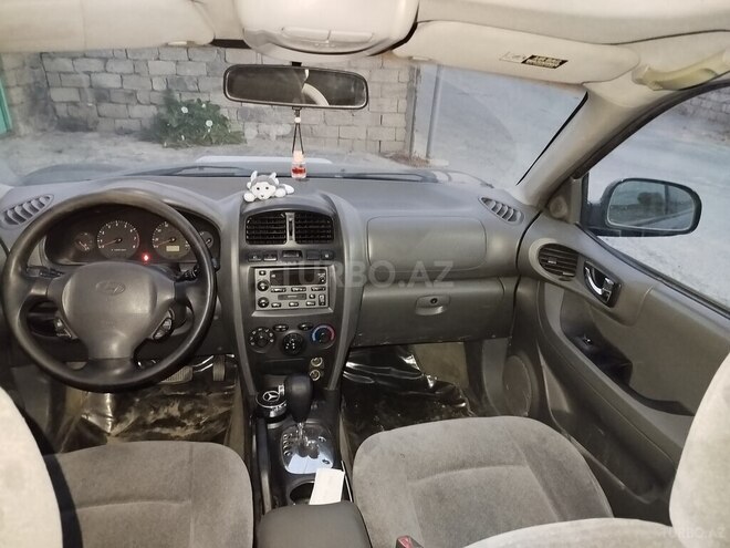 Hyundai Santa Fe 2004, 362,000 km - 2.7 l - Bakı