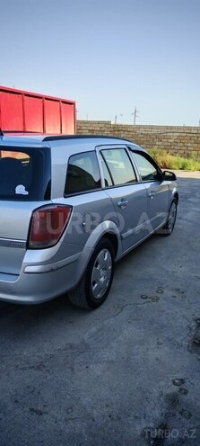 Opel Astra 2006, 330,000 km - 1.3 l - Astara