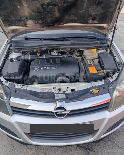 Opel Astra 2006, 330,000 km - 1.3 l - Astara