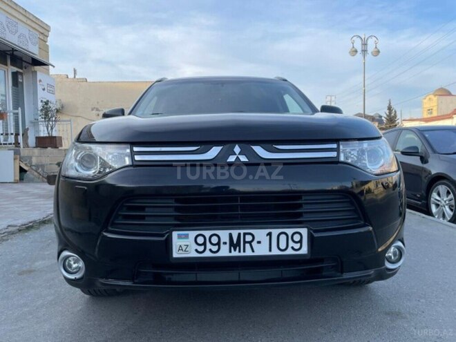 Mitsubishi Outlander 2014, 260,000 km - 2.4 l - Bakı
