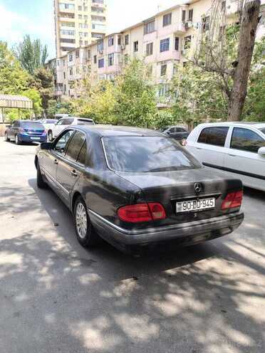 Mercedes E 230 1996, 338,000 km - 2.3 l - Bakı