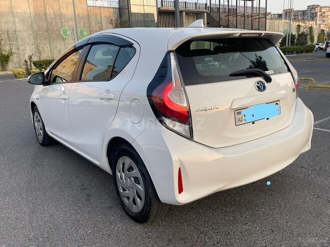Toyota Aqua 2019, 86,000 km - 1.5 l - Bakı