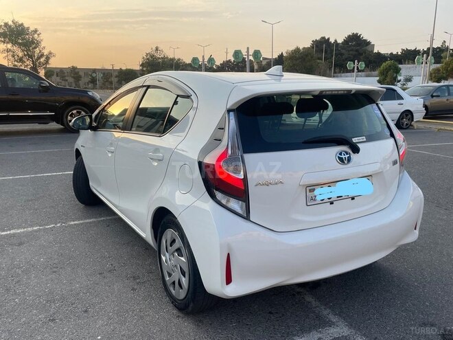Toyota Aqua 2019, 86,000 km - 1.5 l - Bakı