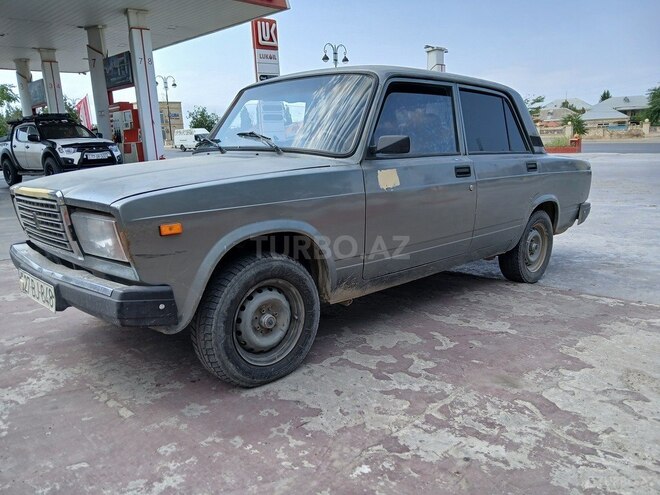 LADA (VAZ) 2107 2011, 328,484 km - 1.6 л - Qusar