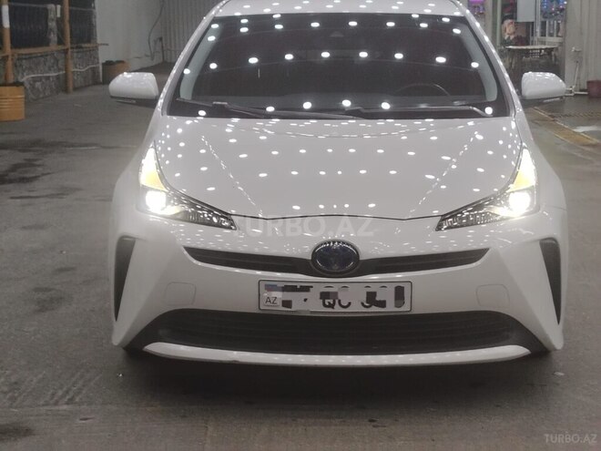 Toyota Prius 2019, 180,000 km - 1.8 л - Bakı