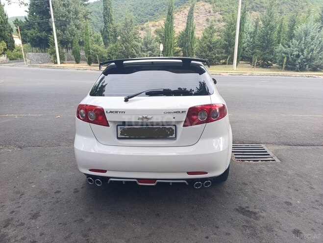 Chevrolet Lacetti 2008, 278,000 km - 1.4 l - Qax