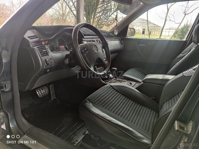 Mercedes E 200 2000, 600,000 km - 2.0 l - Şirvan