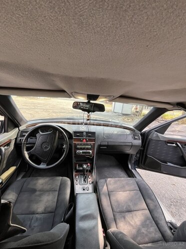 Mercedes C 280 1996, 250,000 km - 2.8 l - Göyçay
