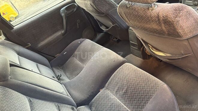Opel Vectra 1997, 200,000 km - 2.0 l - Bakı