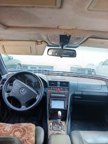 Mercedes C 240 1999, 315,000 km - 2.4 l - Bakı