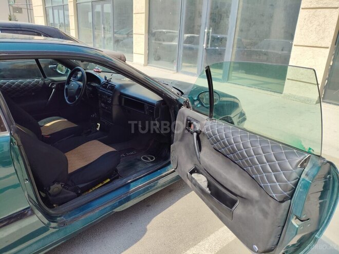Opel Calibra 1993, 250,000 km - 2.0 l - Sumqayıt