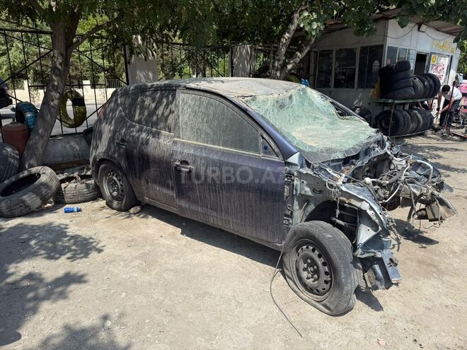 Hyundai i30 2008, 118,800 km - 1.6 l - Bakı