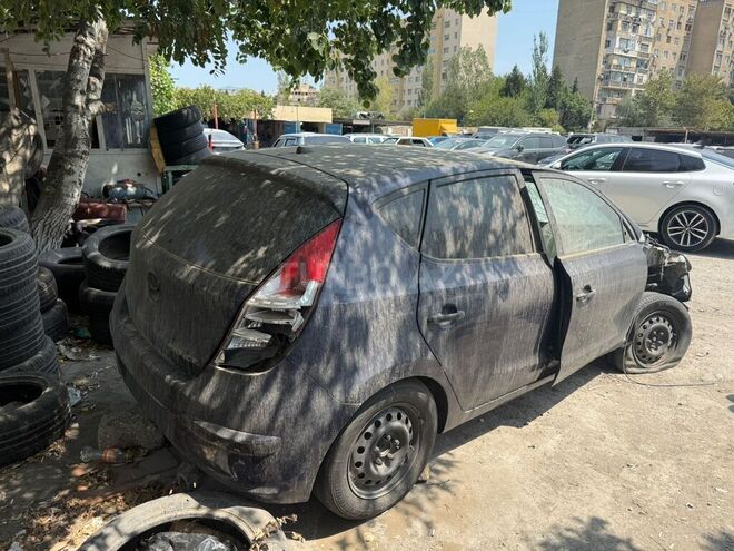 Hyundai i30 2008, 118,800 km - 1.6 l - Bakı