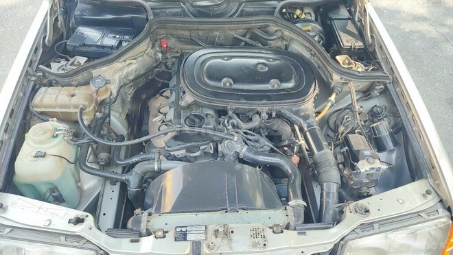 Mercedes E 230 1988, 300,000 km - 2.3 l - Göyçay