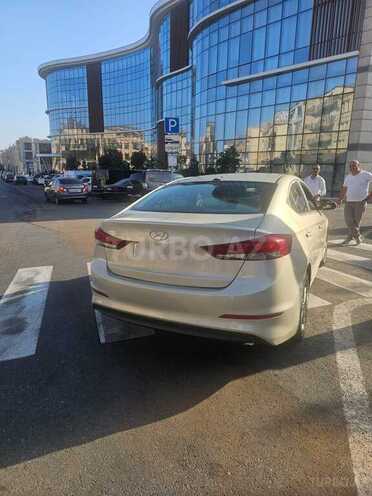 Hyundai Elantra 2016, 238,000 km - 2.0 л - Bakı