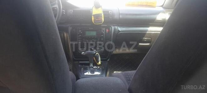 Volkswagen Passat 2002, 218,000 km - 1.8 l - Bakı