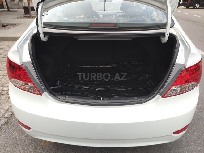Hyundai Accent 2013, 185,000 km - 1.4 l - Bakı
