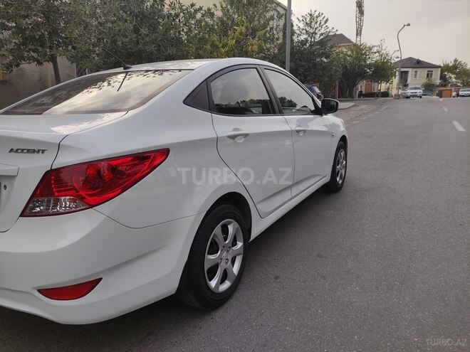 Hyundai Accent 2013, 185,000 km - 1.4 l - Bakı