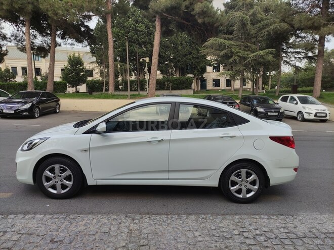 Hyundai Accent 2013, 185,000 km - 1.4 l - Bakı