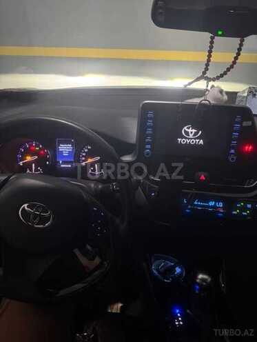 Toyota C-HR 2021, 58,000 km - 2.0 л - Bakı