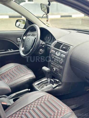 Ford Mondeo 2004, 255,583 km - 2.0 l - Bakı