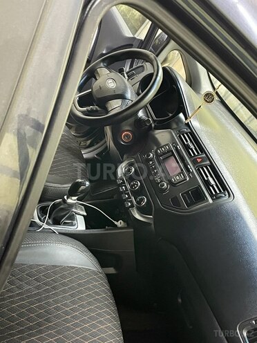 Kia Rio 2013, 330,000 km - 1.4 l - Bakı