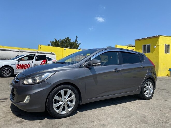Hyundai Accent 2011, 242,000 km - 1.6 l - Xırdalan